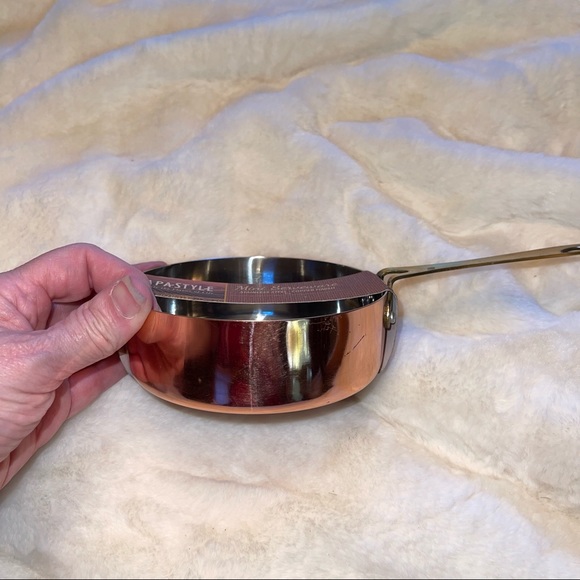 Mini copper sauce pan NWT - Picture 3 of 3